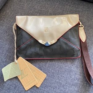 Crossbody purse or wrist zone 6